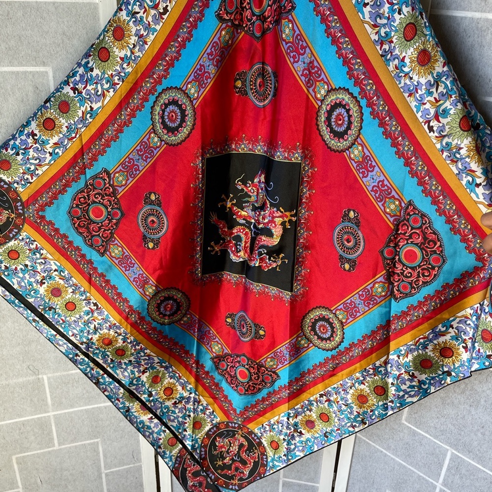 RARE Vintage Asian Dragon Motif Satin Scarf Handkerchief Dress🐉 - Picture 7 of 7